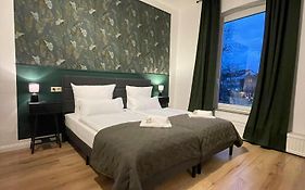 Zentrale Ferienwohnung mit Blick auf den See inklusive Parkplatz und Internet Geschäftsreisende willkommen
